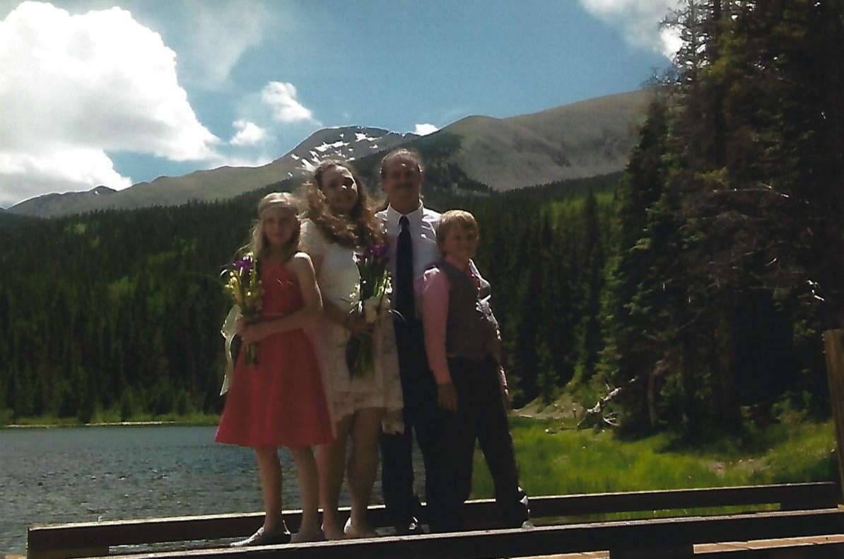 Harts 10th Anniversary Vow Renewal Ceremony SECO News seconews.org